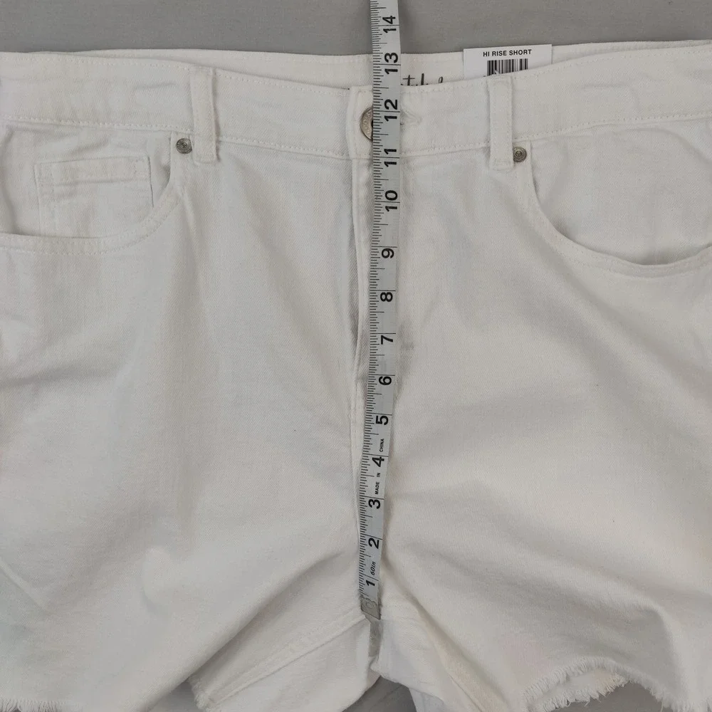 Style & Co Shorts Womens 14 White Hi Rise Short Bright White Raw Hem Denim New